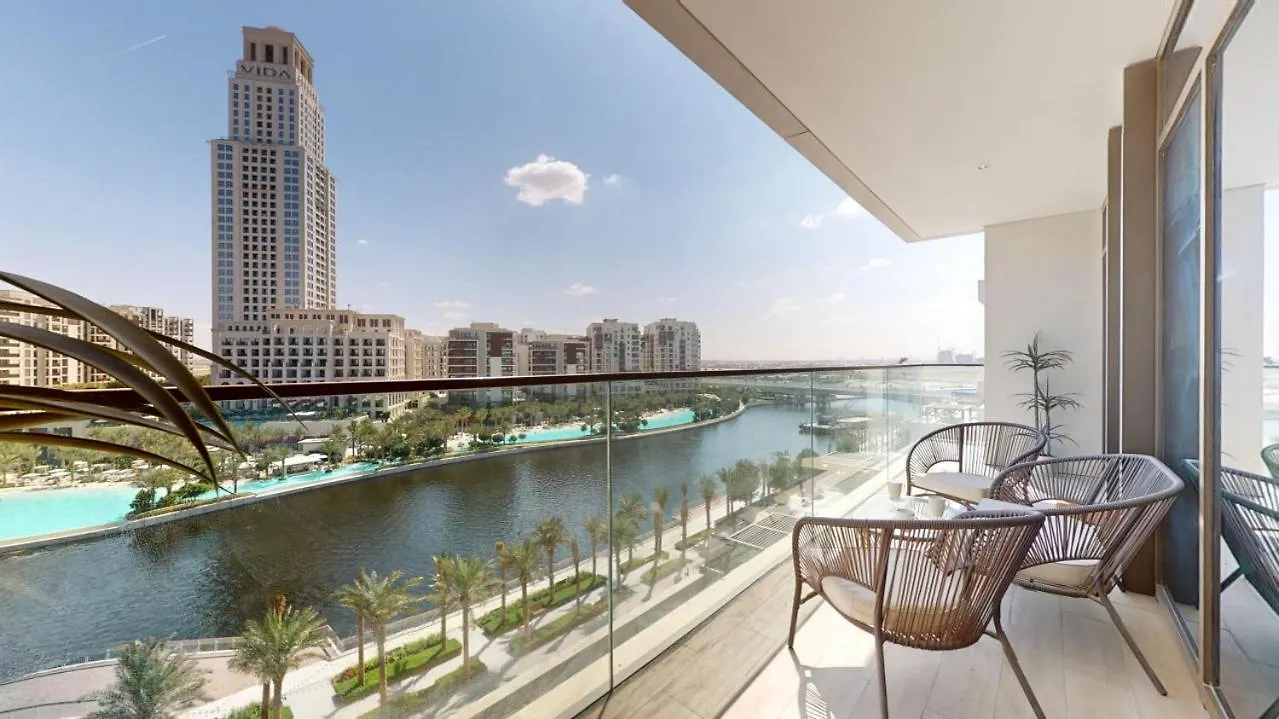 Palace Residence - Chic Two Bed With Creek View Dubai