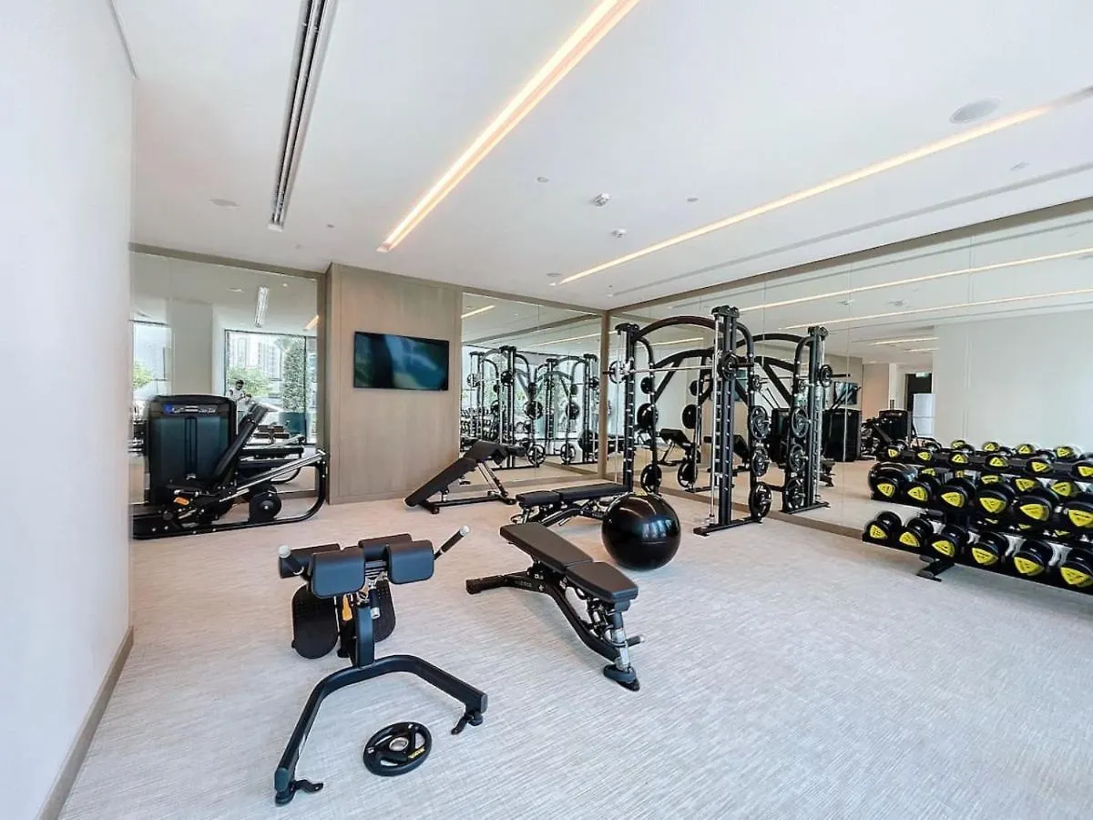 Apartment Palace Residence - Chic Two Bed With Creek View Dubai